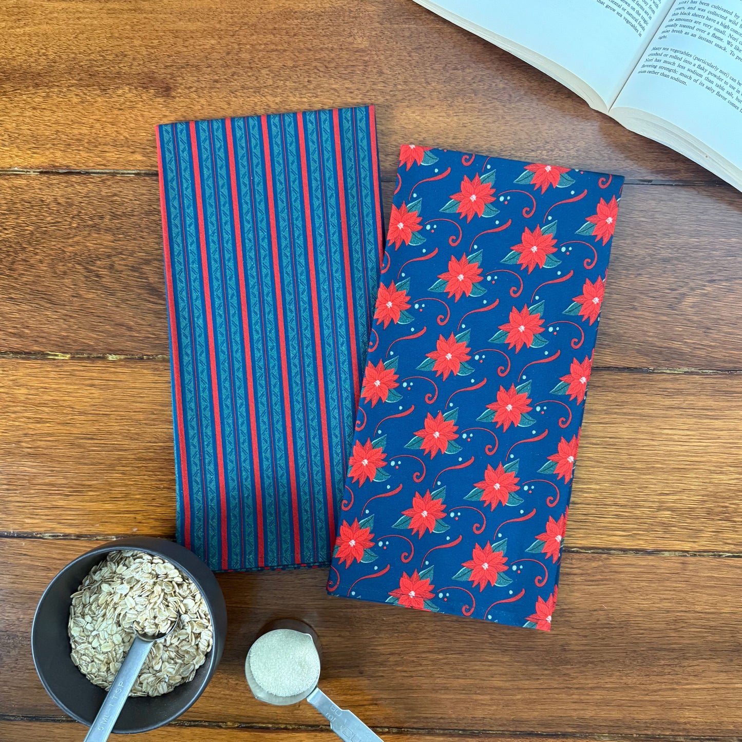 Holiday Kitchen Towel | Holiday Ribbon