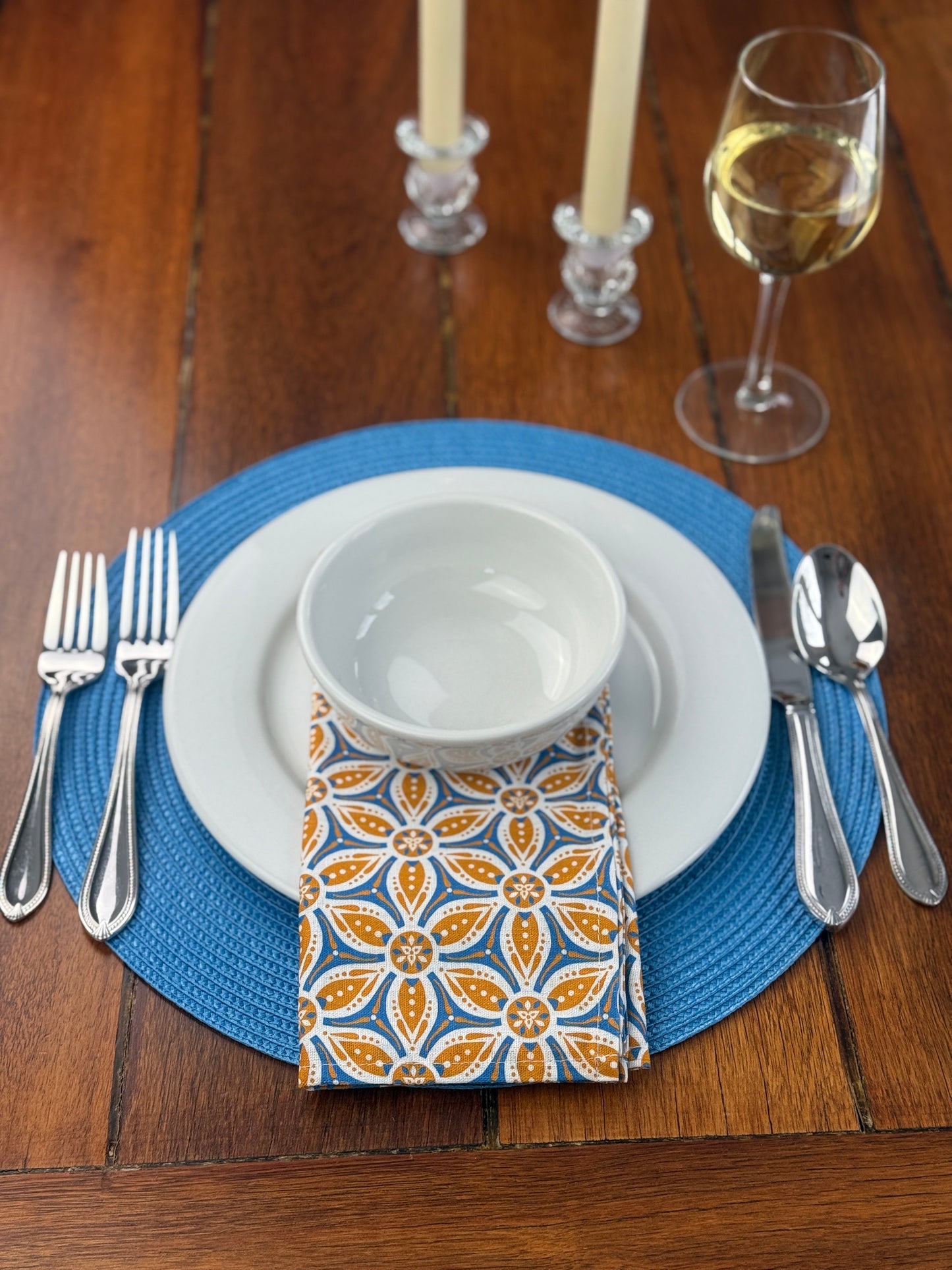 Dinner Napkins, Set of 4 | More Bees Please
