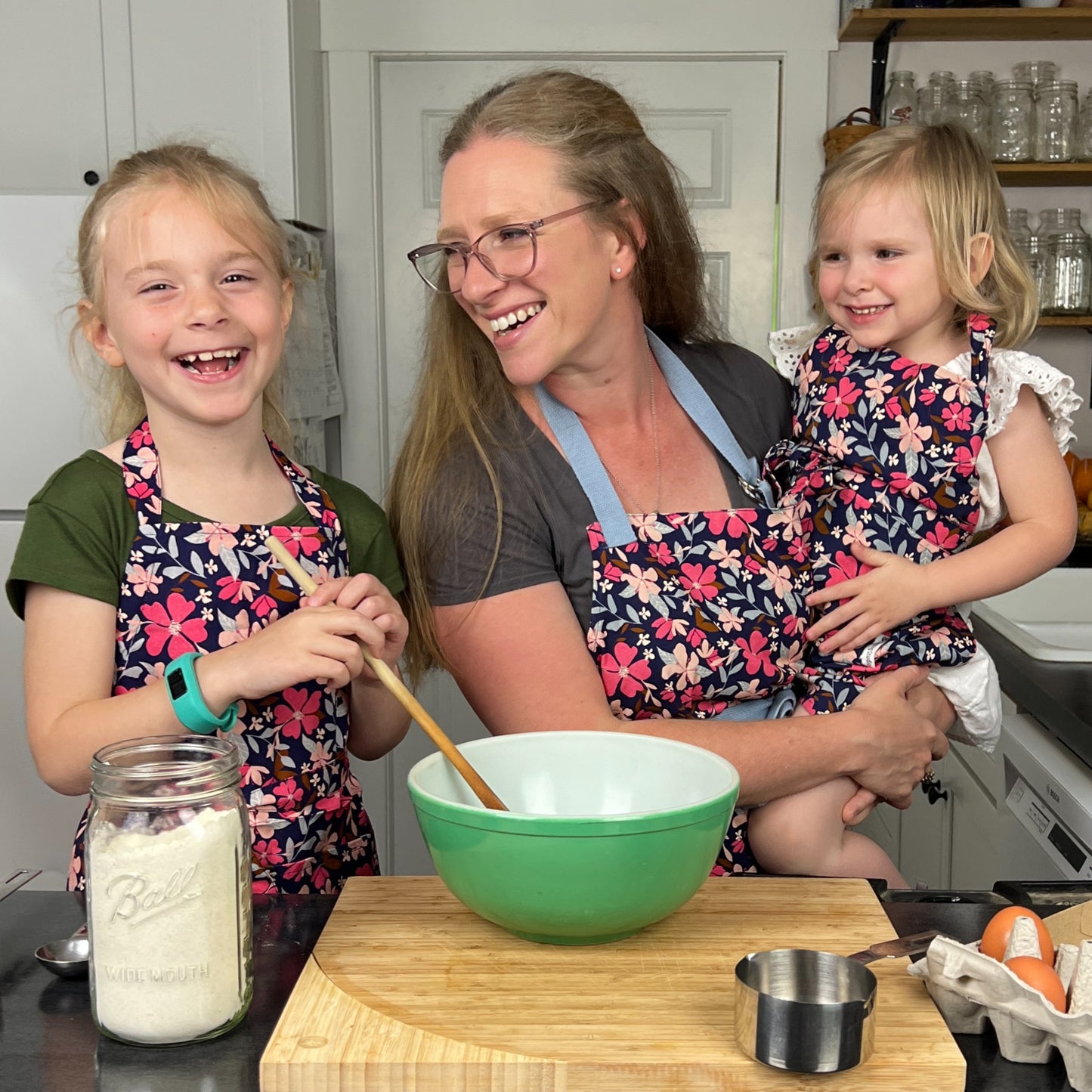 Apron-Children's | Flower Field