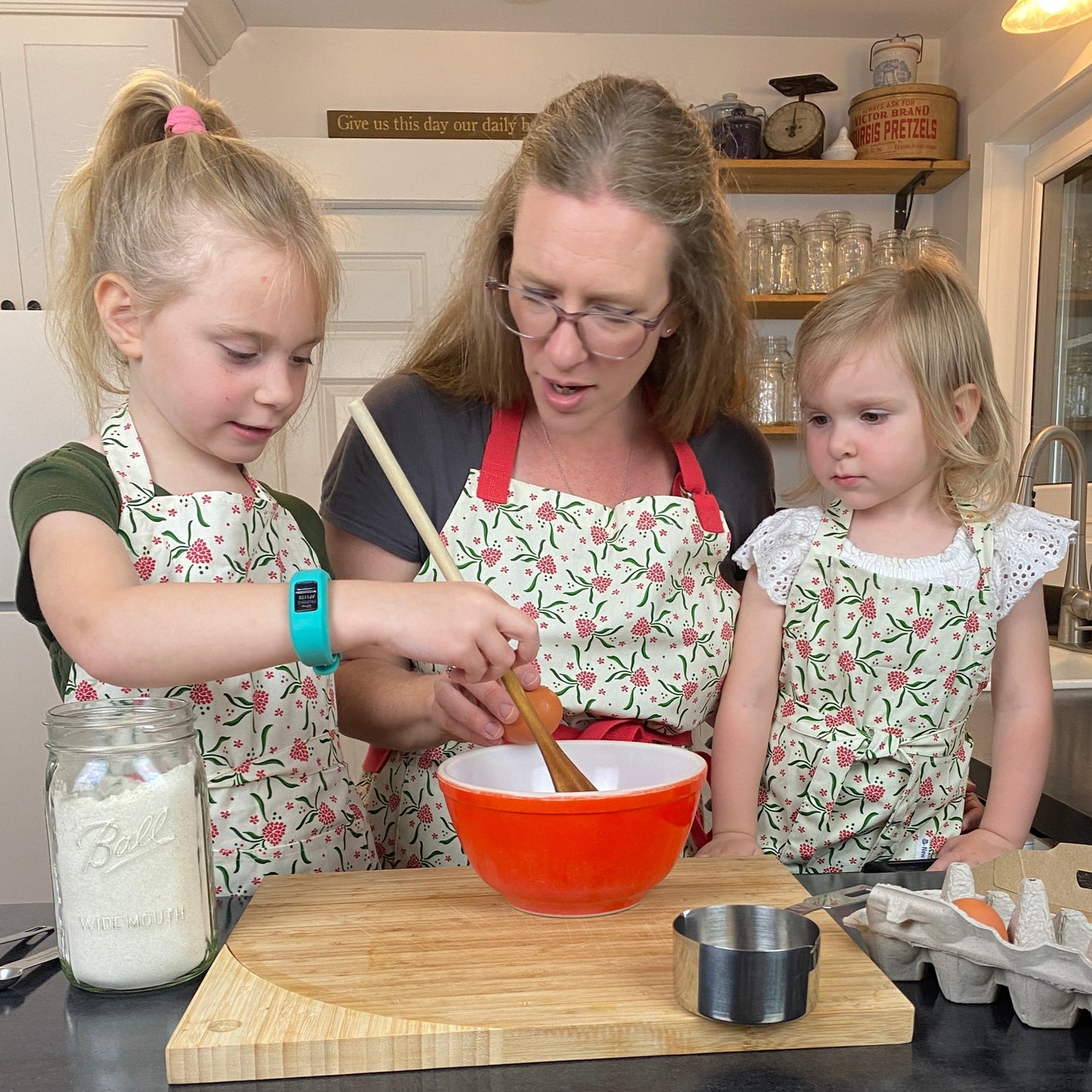 Apron-Children's | Raspberry Ripple