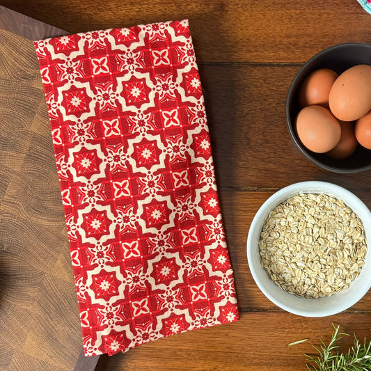 Holiday Kitchen Towel | Cranberry Cobbler