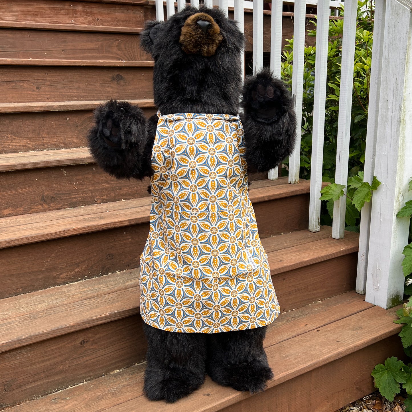 Apron-Children's | More Bees Please