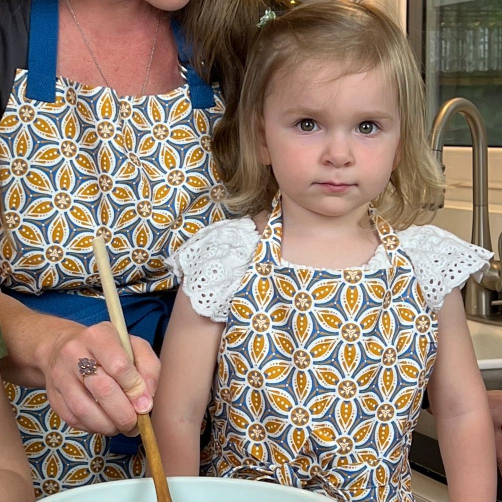 Apron-Children's | More Bees Please