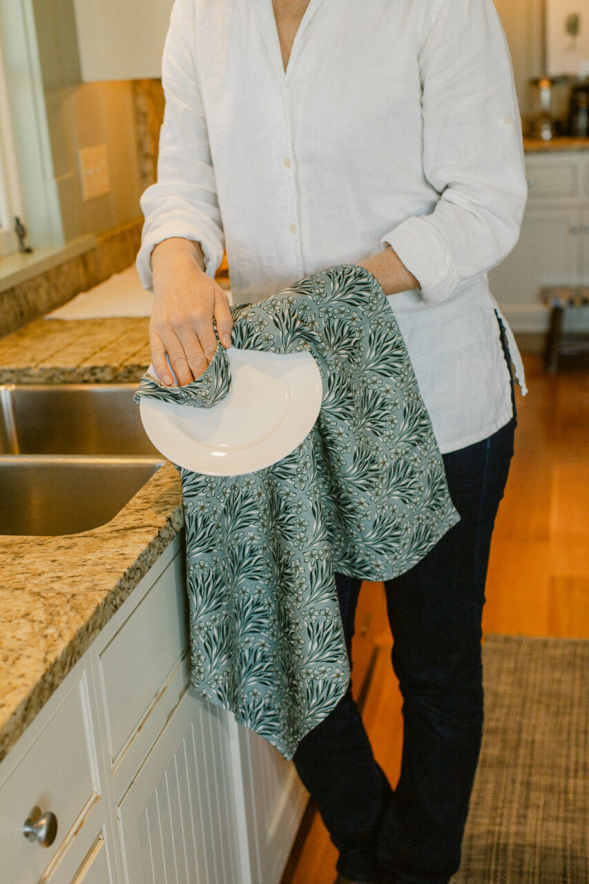 Kitchen Towel | Cyndi's Centerpiece